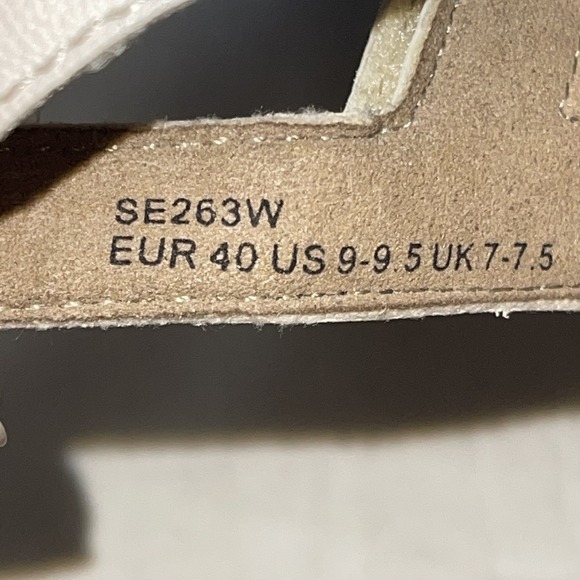 Aetrex Gabby Adjustable Quarter Strap Sandals White Womens 9 UK 7 EU 40 - Picture 8 of 8